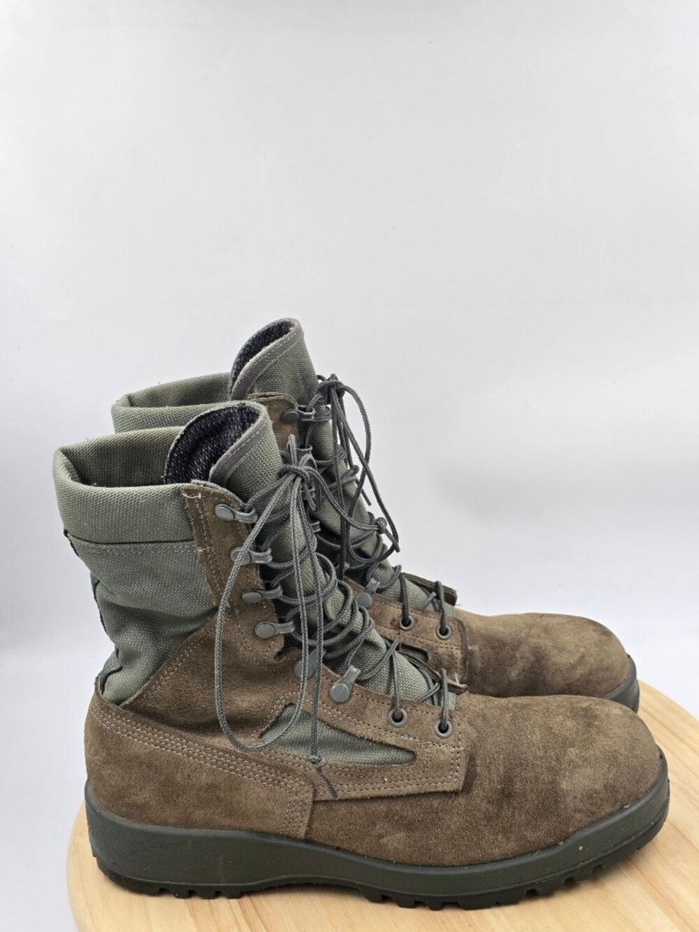 Belleville Military Combat Boots 650st  Gore-tex Vibram Steel Toe Mens Size 10R